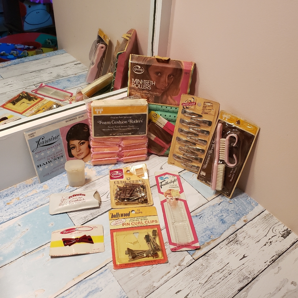 Vintage Hair and Beauty Accessories